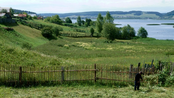 Landschaft im Ural. | Bildquelle: WDR/Klaus Görgen Landschaft im Ural.