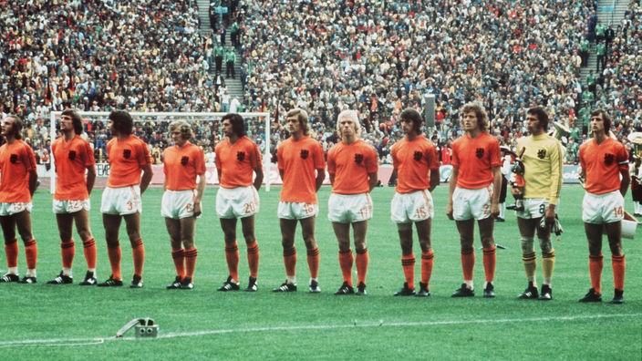 Mannschaftsaufstellung der Niederlande vor dem Finale der WM 1974.
