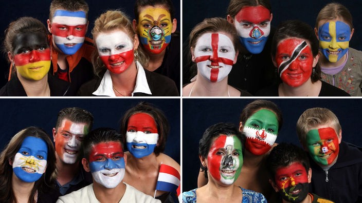 Bild in vier Rechtecke aufgeteilt. Auf jedem Rechteck sind vier Menschen zu sehen, die ihre Gesichter in unterschiedlichen Nationalfarben angemalt haben.