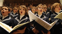 Der Leipziger Thomanerchor während einer Probe. | Bildquelle: dpa Der Leipziger Thomanerchor während einer Probe.
