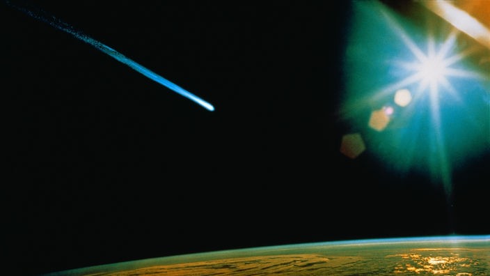 Halleyscher Komet im Weltraum