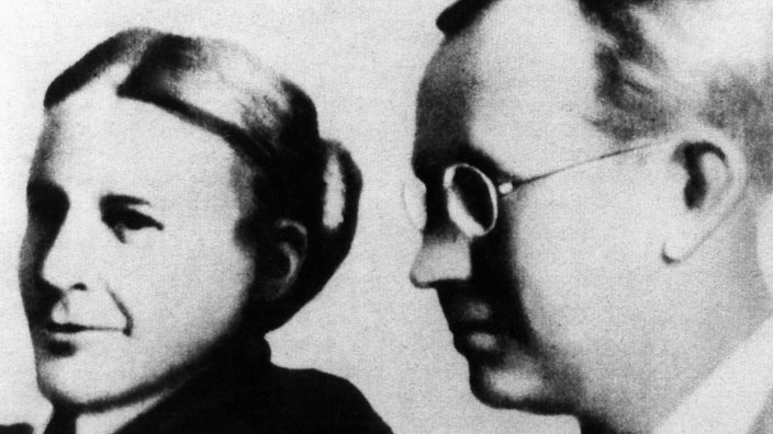 Portrait der Widerstandskämpfer Arvid und Mildred Harnack | Bildquelle: Friedrich Portrait der Widerstandskämpfer Arvid und Mildred Harnack