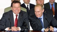 Gerhard Schröder und Wladimir Putin bei einer Regierungskonsultation