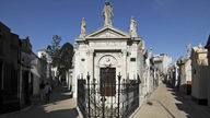 Der Friedhof La Recoleta mit prachtvollen Grabhäusern.