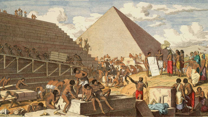 Bilderbogen mit Holzstich nach einer Zeichnung Heinrich Leutemanns zeigt ¿Ägypten: Bau der Pyramiden¿. Abbildung stammt aus dem 19. Jahrhundert.