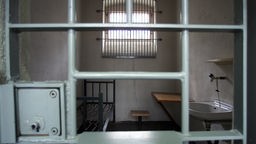 Zelle im Gefängnis Bautzen II