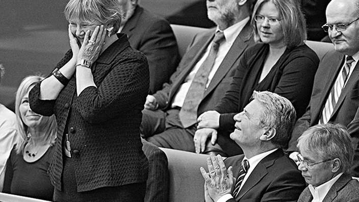 Verabschiedung im Bundestag 28. Januar 2011.