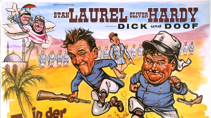 Filmplakat für den Film "Dick und Doof in der Fremdenlegion": Zeichnung zweier Männer, die die Fremdenlegion karikatieren