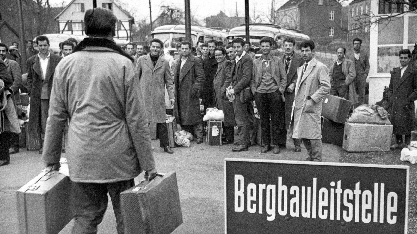 Deutsche Geschichte: Gastarbeiter - Deutsche Geschichte - Geschichte ...