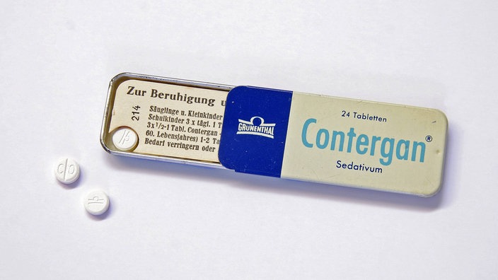 Contergandose und Tabletten. | Bildquelle: SWR/imago Contergandose und Tabletten.