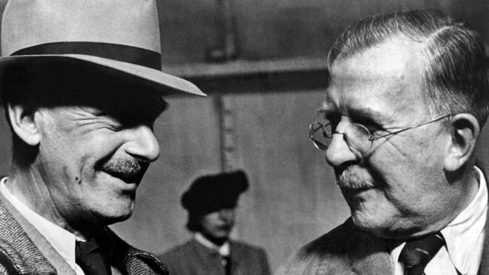 Thomas und Heinrich Mann im Gespräch | Bildquelle: WDR/dpa/Keystone/Thomas-Mann-Archiv Thomas und Heinrich Mann im Gespräch