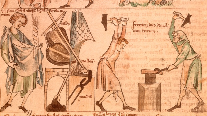 Stich: Zwei Personen arbeiten am Amboss, ein Dritter steht an einem Blasebalg | Bildquelle: akg/British Library Stich: Zwei Personen arbeiten am Amboss, ein Dritter steht an einem Blasebalg