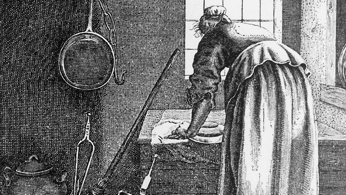Kupferstich, der eine Frau im 19. Jahrhundert beim Waschtag zeigt.