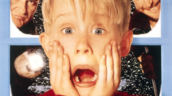 Filmplakat für "Kevin – Allein zu Haus": ein kleiner Junge mit erschrockenem Gesichtsausdruck | Bildquelle: ddp images Filmplakat für "Kevin – Allein zu Haus": ein kleiner Junge mit erschrockenem Gesichtsausdruck