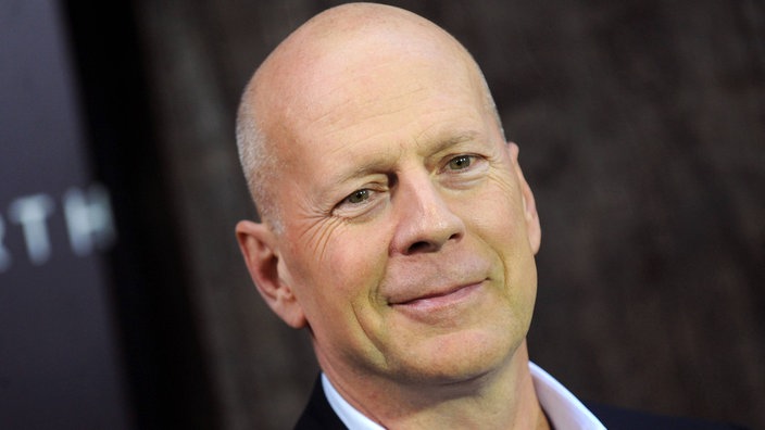 Bruce Willis lächelt | Bildquelle: Imago Bruce Willis lächelt