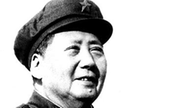 Porträtbild von Mao in Uniform.