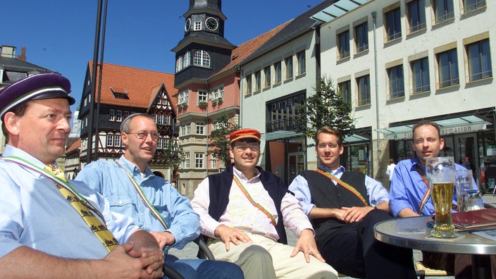 'Alte Herren' einer Studentenverbindung | Bildquelle: ddp 'Alte Herren' einer Studentenverbindung