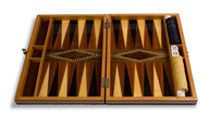 Backgammon-Spielfeld.
