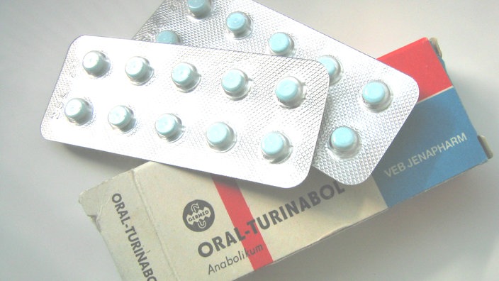 Oral-Turinabol - DDR-Anabolikum, Pillen und Packung.