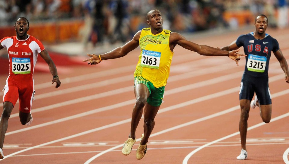 Usain Bolt gewinnt beim 100-Meter-Lauf 2008