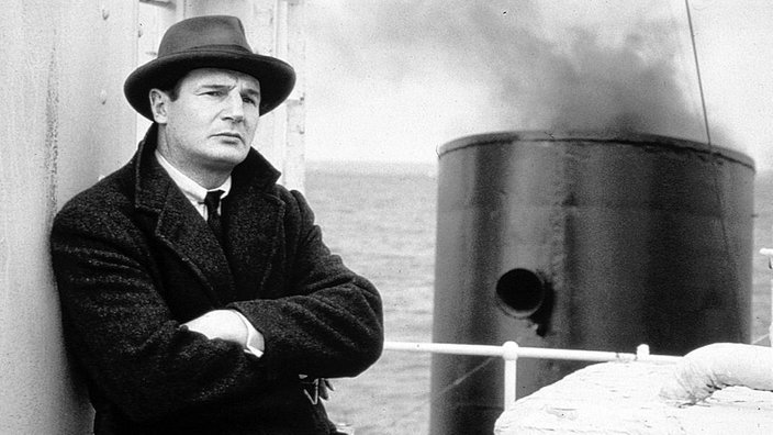 Schauspieler Liam Neeson in seiner Rolle als Michael Collins | Bildquelle: Imago/United Archives Schauspieler Liam Neeson in seiner Rolle als Michael Collins