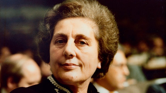 Porträt der Entwicklungshilfeministerin Marie Schlei aus dem Jahr 1977.