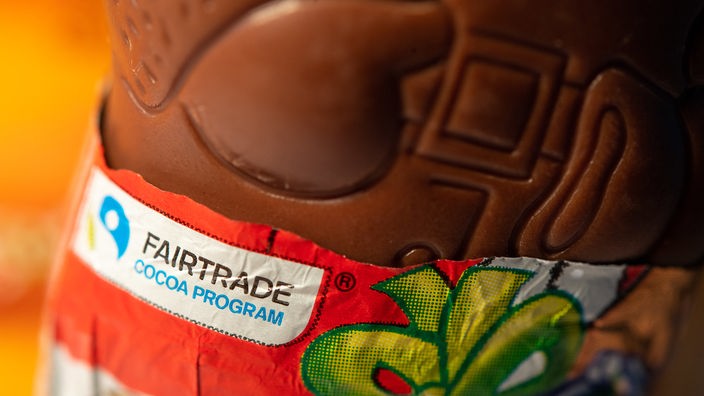 Verpackung eines Schoko-Nikolauses mit der Aufschrift "Fairtrade Cocoa Program"