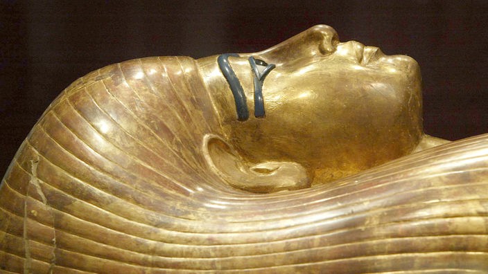 Goldene Totenmaske aus Ägypten