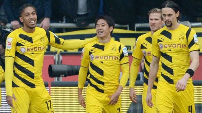 Vier Fussballer von Borussia Dortmund.