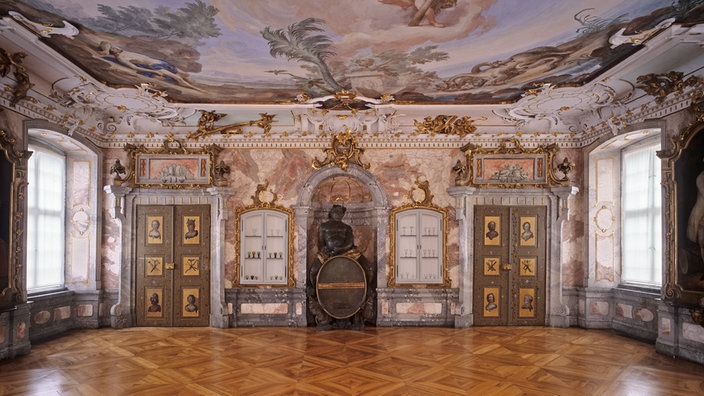 Bacchussaal im Schloss Tettnang | Bildquelle: Landesmedienzentrum Baden-Württemberg Bacchussaal im Schloss Tettnang