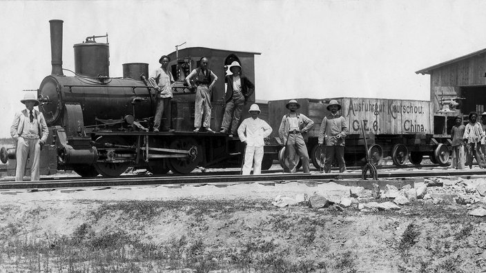 China: Die erste deutsche Eisenbahn von Tsingtau nach Tsinanfu | Bildquelle: picture alliance / ullstein bild China: Die erste deutsche Eisenbahn von Tsingtau nach Tsinanfu