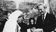 Übergabe des Friedensnobelpreises an Mutter Teresa
