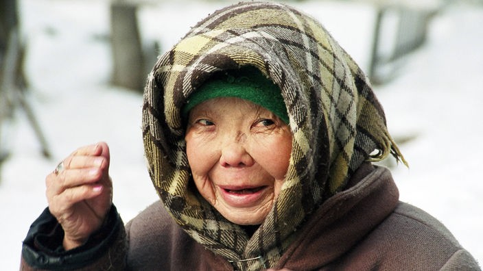 Burjatische Frau in Sibirien, Russland.