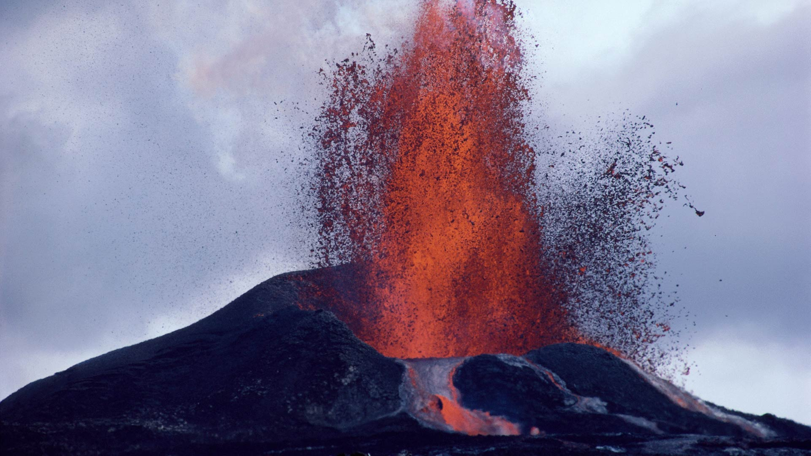 Bildergalerie: Feuerspeiende Berge - Vulkane - Bildergalerien - Spielen