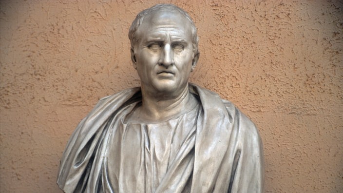 Eine Marmorbüste zeigt den römischen Redner, Schriftsteller und Politiker Marcus Tullius Cicero