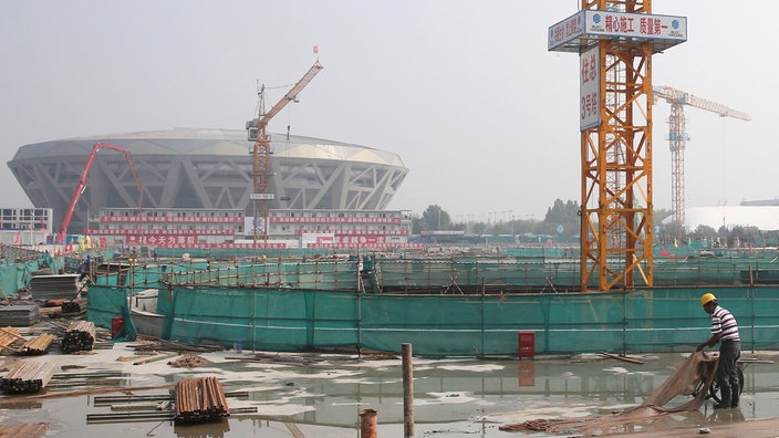 Stadionneubau in Peking | Bildquelle: Reuters/China Daily Stadionneubau in Peking