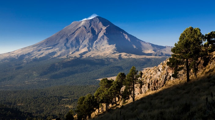 Der Popocatépetl | Bildquelle: Interfoto/Vision 21 Der Popocatépetl