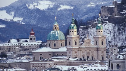 Die Altstadt von Salzburg im Winter