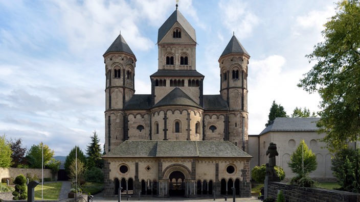 Die Klosterkirche Maria Laach.