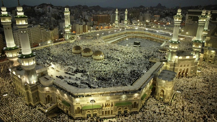 Kaaba in Mekka | Bildquelle: AFP/Karim Sahib Kaaba in Mekka