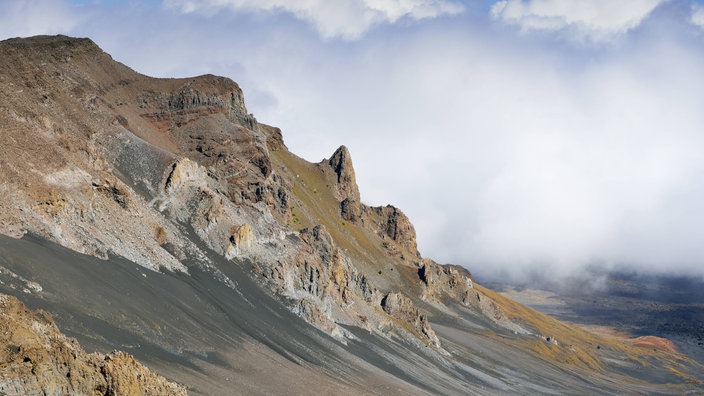 Wetterumschwung am Haleakala volcano | Bildquelle: Imago/Westend61 Wetterumschwung am Haleakala volcano