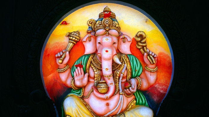 Der elefantenköpfige Hindu-Gott Ganesh | Bildquelle: mauritius images Der elefantenköpfige Hindu-Gott Ganesh