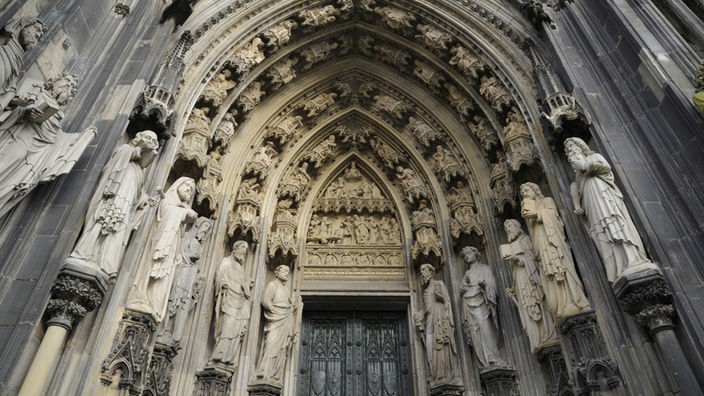 Gotisches Eingangsportal des Kölner Doms