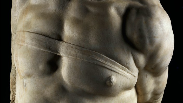 Oberkörper der Skulptur "Der gefesselte Sklave"