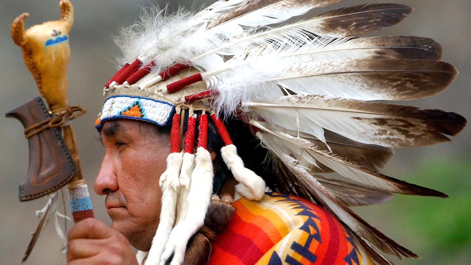 Beweise Ruhe Jugend indianer kleidung früher Wetter Wolkig Pochen