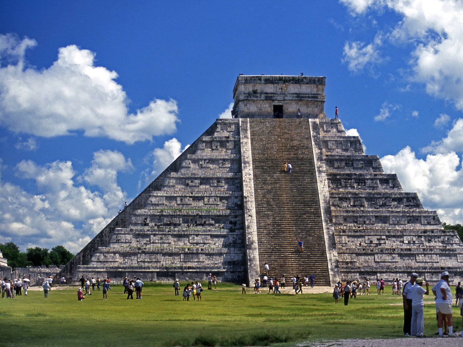 Die Mayas Und Ihr Volk - Nehru Memorial