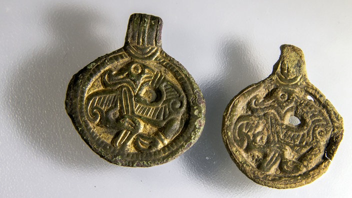 Schmuck aus der Wikingerzeit | Bildquelle: dpa/Jens Büttner Schmuck aus der Wikingerzeit