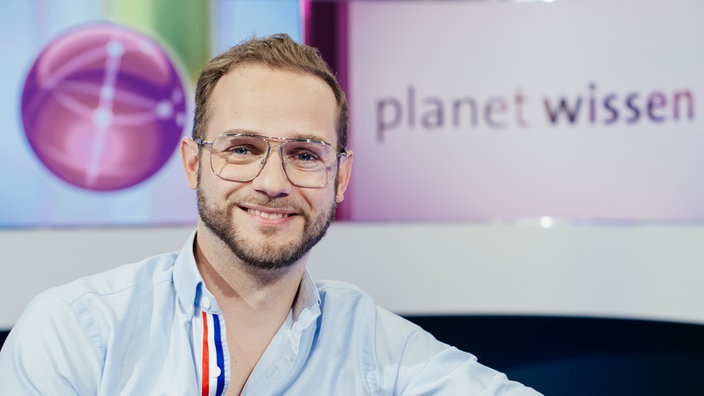 Planet Wissen-Moderator Rainer Maria Jilg | Bildquelle: BR/Julia Müller Planet Wissen-Moderator Rainer Maria Jilg
