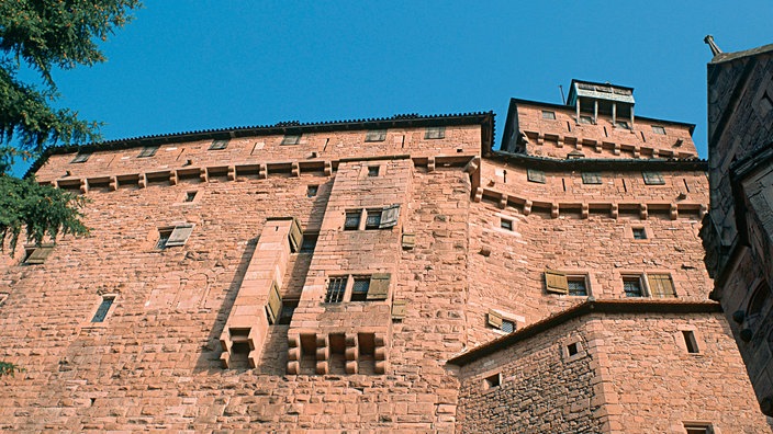 Burgmauer mit Aborterker | Bildquelle: AKG/Hervé Champollion Burgmauer mit Aborterker