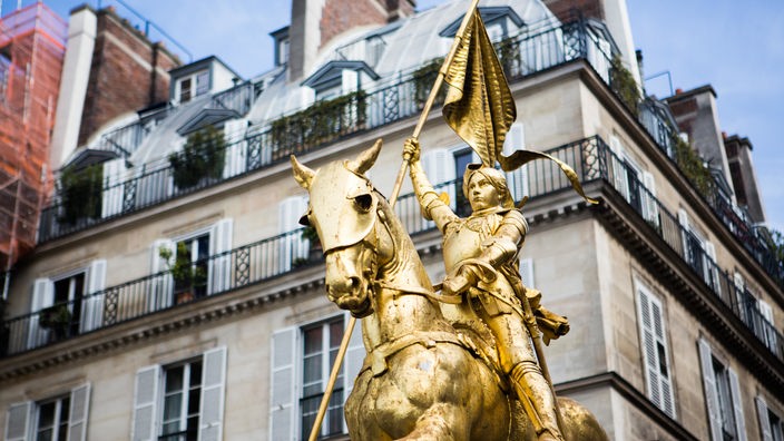 Goldener Reiterstatue der Jungfrau von Orléans 